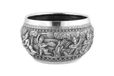 Lot 113 - An early 20th century Anglo - Indian unmarked silver bowl, Lucknow circa 1910
