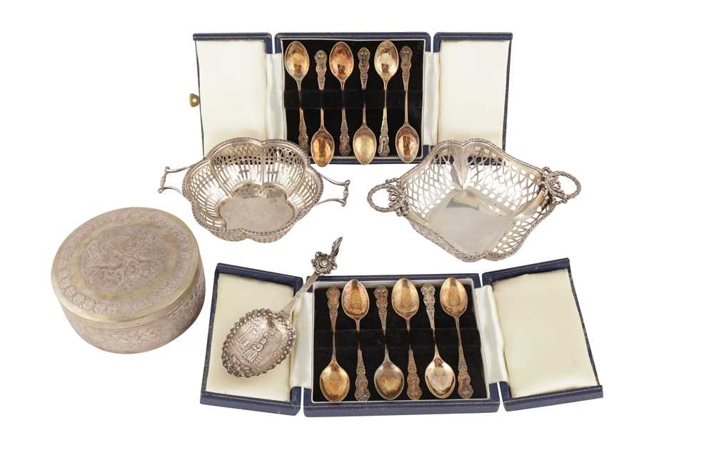 Lot 55 - A MIXED GROUP OF STERLING AND OTHER SILVER