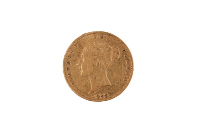 Lot 77 - A QUEEN VICTORIA 1859 GOLD HALF SOVEREIGN COIN