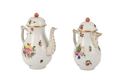 Lot 254 - A HEREND PORCELAIN TEA POT AND COFFEE POT IN FRUIT AND FLOWERS PATTERN