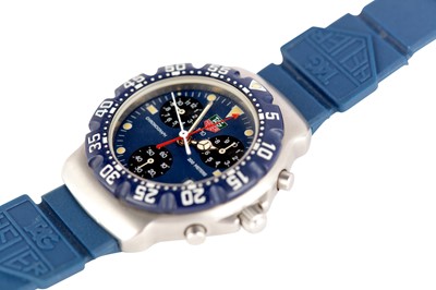 Lot 398 - TAG HEUER.