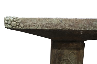 Lot 223 - A CONTEMPORARY RECONSTITUTED STONE BIRD BATH