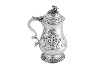 Lot 96 - A mid-19th century Indian Colonial silver tankard, Calcutta dated 1865 by Charles Nephew and Co (active 1848-70)