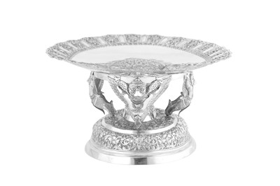 Lot 182 - A mid-20th century Cambodian unmarked silver dish on stand (Tok or Joeṅ Srāb), circa 1960