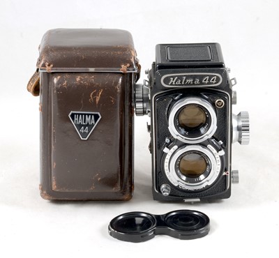 Lot 331 - Rare Halma 44 TLR with 6cm f2.8 Zunow Lens.