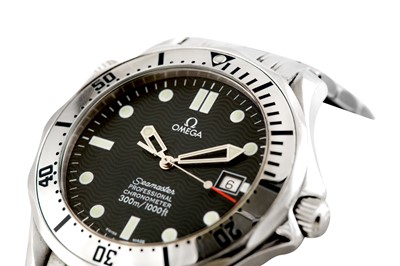 Lot 446 - OMEGA.