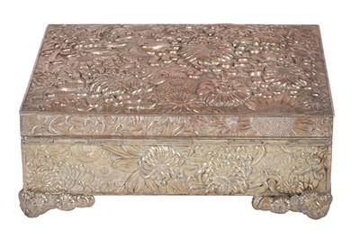 Lot 131 - A REPOUSSE WORK SILVER PLATED JEWELLERY BOX