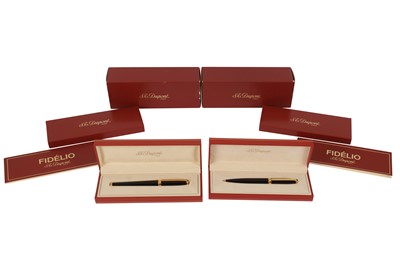 Lot 251 - A FRENCH S.T. DUPONT 'FIDELIO' FOUNTAIN PEN AND BALLPOINT PEN