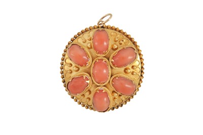 Lot 198 - λ A coral cabochon locket pendant