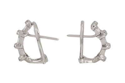 Lot 174 - A pair diamond earrings