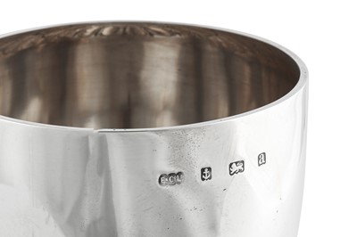 Lot 526 - A Victorian sterling silver goblet, Birmingham 1900 by Elkington