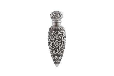 Lot 127 - A late 19th / early 20th century Anglo – Indian unmarked silver scent bottle, Cutch circa 1900