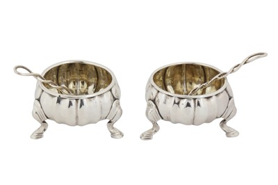 Lot 507 - A pair of George II sterling silver salts, London 1734 by James Stone (reg. 14th April 1726)