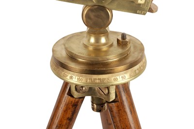 Lot 333 - A SIEMENS BROTHERS MK I TELESCOPE STAND, 1909