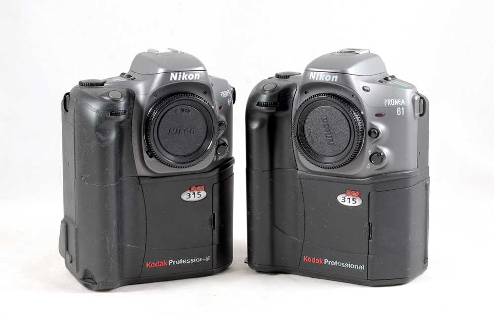 Lot 467 Pair of Kodak DCS315 DSLR Digital Camera