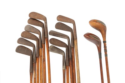 Lot 360 - A QUANTITY OF HICKORY SHAFTED GOLF CLUBS