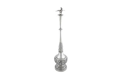 Lot 220 - A late 19th century Chinese Export silver rose water sprinkler, Canton circa 1890 retailed by Mun Kee
