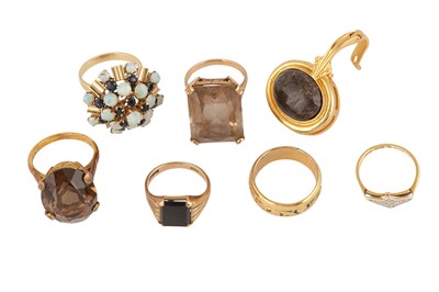 Lot 157 - A SMALL GROUP OF JEWELLERY TOGETHER WITH A SILVER PURSE