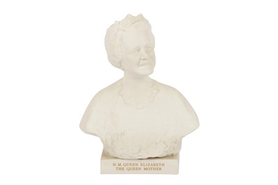 Lot 78 - A WEDGEWOOD CARRARA WARE BUST OF ELIZABETH, THE QUEEN MOTHER