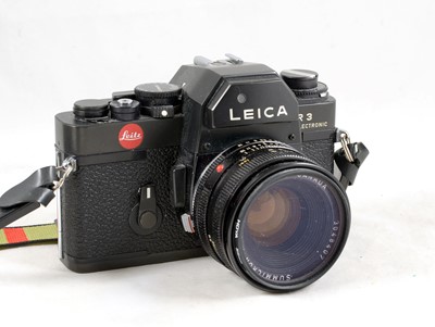 Lot 87 - A 3-Lens, Black Leica R3 Electronic Outfit.