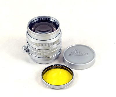 Lot 245 - Leitz Summarit 5cm f1.5 Leica Screw Mount Lens.
