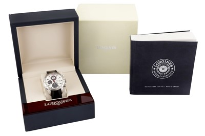 Lot 8 - A LONGINES STAINLESS STEEL MEN'S CHRONOGRAPH WRISTWATCH