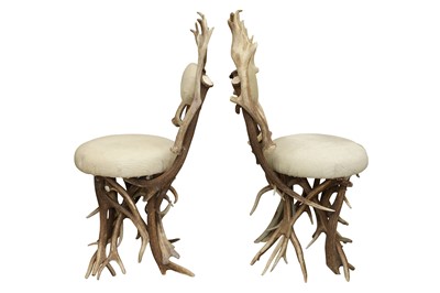 Lot 327 - DANILO SCHIRATO, A PAIR OF SIDE CHAIRS, CONTEMPORARY