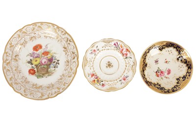 Lot 140 - A SMALL COLLECTION OF COALPORT PORCELAIN, MID 19TH CENTURY