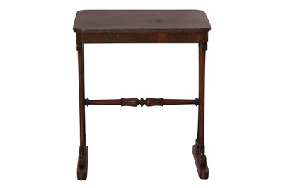 Lot 176 - A WILLIAM IV ROSEWOOD OCCASIONAL TABLE