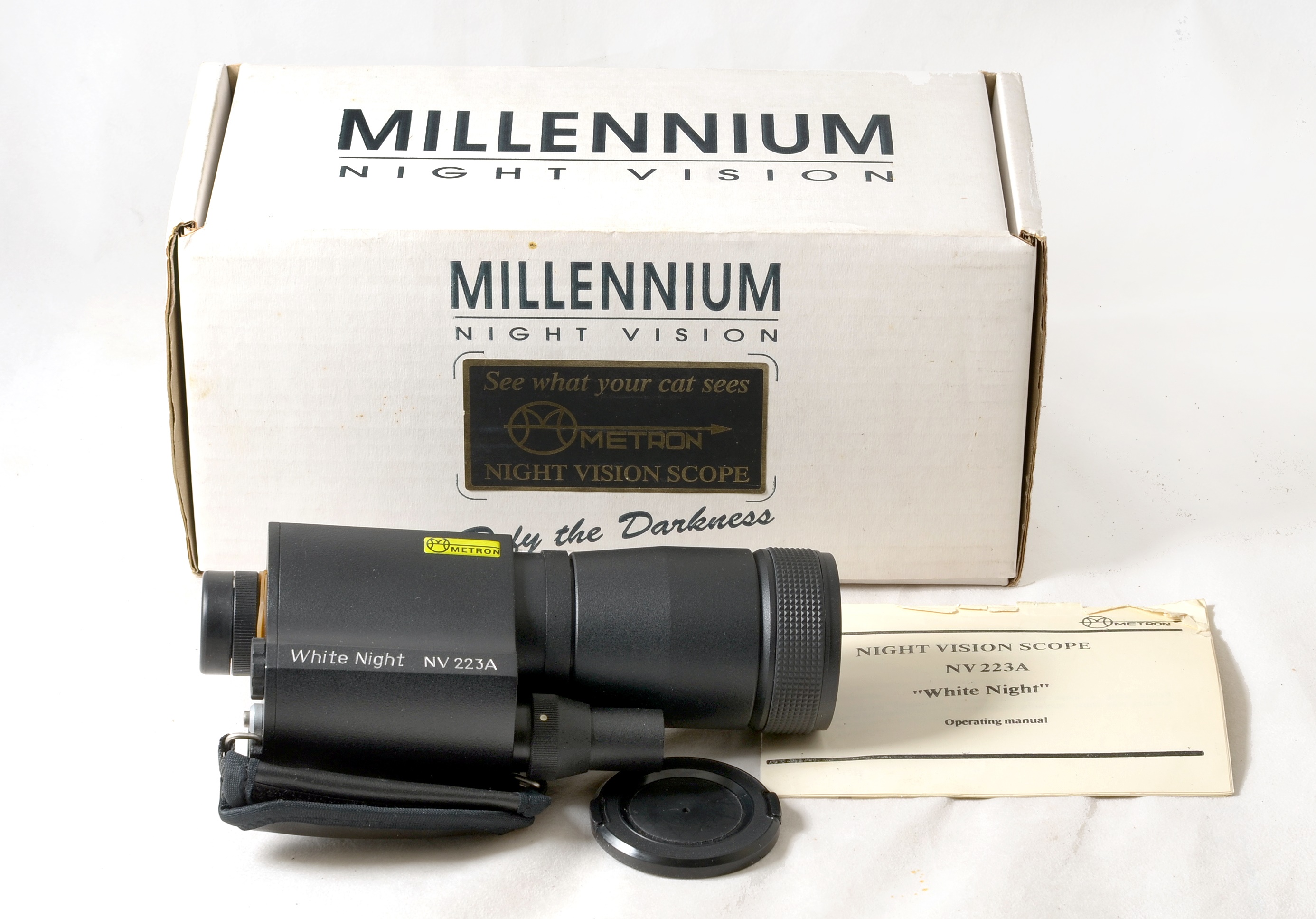 Lot 63 - Metron NV223A Night Vision Scope #9613027. Metron NV223A