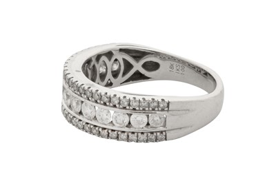 Lot 160 - A diamond half eternity ring