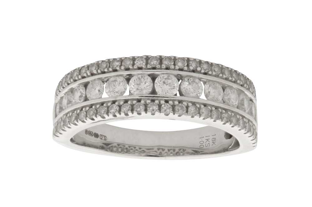 Lot 160 - A diamond half eternity ring