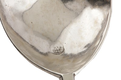 Lot 428 - A Charles I provincial West Country silver seal top spoon, Salisbury circa 1640 by John Ivie (d. 1664)