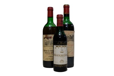 Lot 147 - Assorted Red Bordeaux wines: Chateau Calon-Segur, 3eme Cru Classe, Saint Esephe, 1971 etc