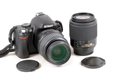 Lot 585 - Nikon D40 Digital SLR Outfit.
