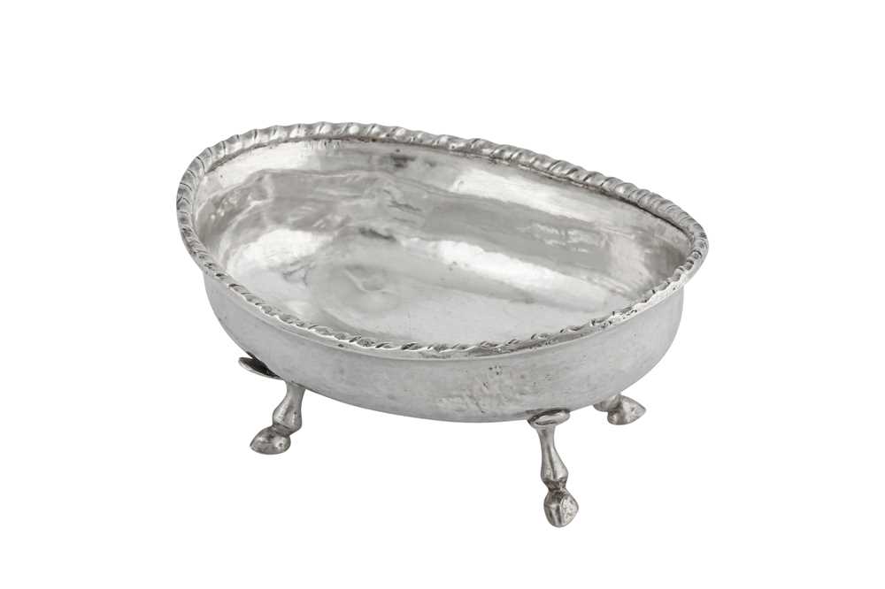 Lot 343 - A late 18th century Italian silver salt, Venice circa 1780