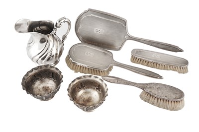 Lot 61 - A MIXED GROUP OF STERLING AND OTHER SILVER