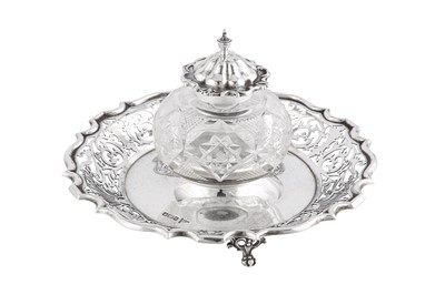 Lot 39 - A George V sterling silver inkstand, Sheffield 1911 by Walker and Hall