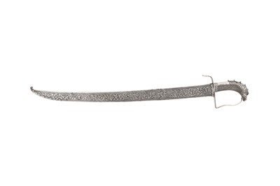Lot 833 - A DUTCH COLONIAL PEDANG BENGKOK SWORD WITH A SILVER GARUDA-SHAPED HILT AND SCABBARD