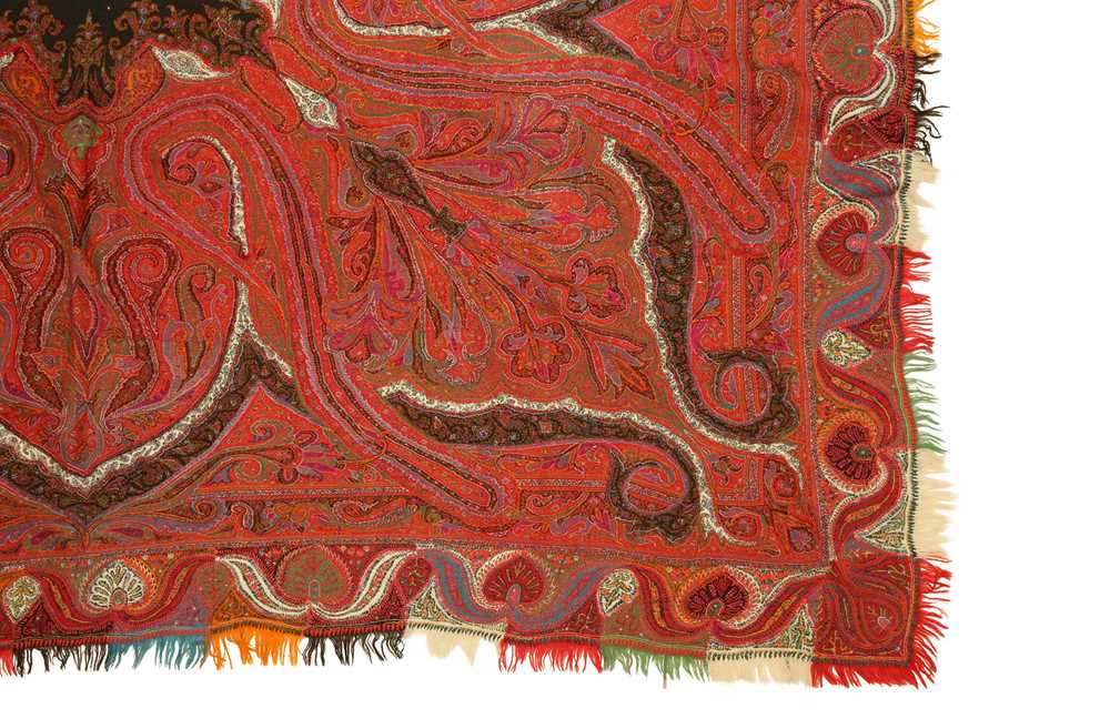 Lot 504 A KASHMIRI RUMAL SHAWL