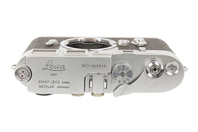 Lot 161 - A Leica M3 DS Rangefinder Camera Body