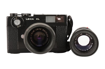 Lot 152 - A Leica CL Rangefinder Camera Outfit