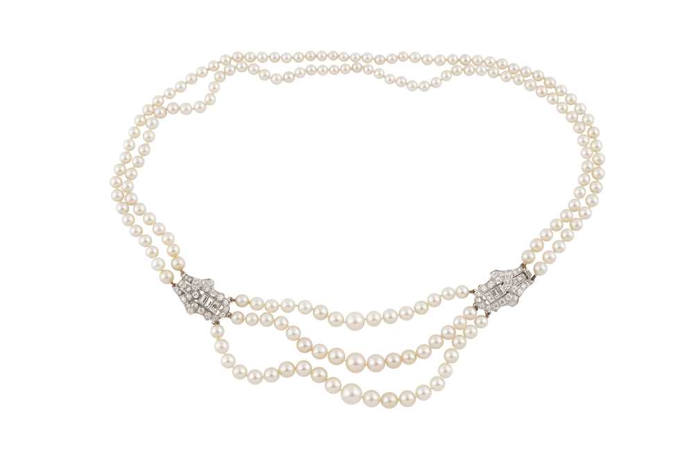 Lot 54 - A cultured pearl and diamond necklace