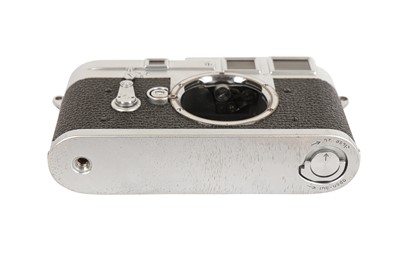 Lot 162 - A Leica M3 Rangefinder Camera Body
