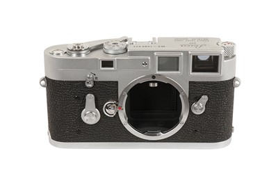 Lot 164 - A Leica M3 SS Rangefinder Camera Body