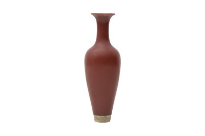 Lot 531 - A CHINESE RED-GLAZED VASE.