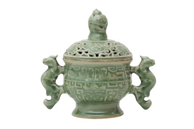 Lot 255 - A CHINESE CELADON-GLAZED INCENSE BURNER AND COVER.