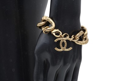 Lot 400 - Chanel CC Logo Chain Link Bracelet
