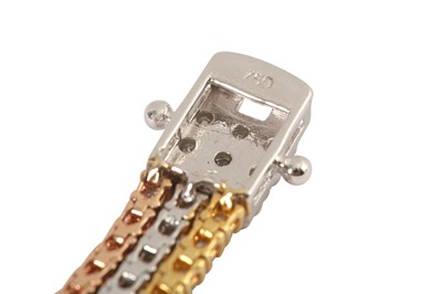 Lot 184 - A diamond bracelet