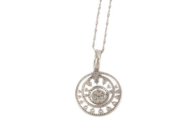 Lot 162 - A diamond pendant necklace